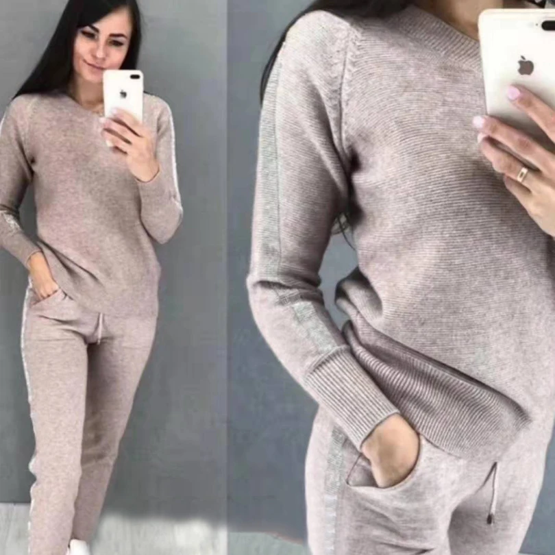 

Taotrees Autumn Women V-collar Color Matching Long Sleeve Sweater + Elasticated Trousers Two Piece Suit