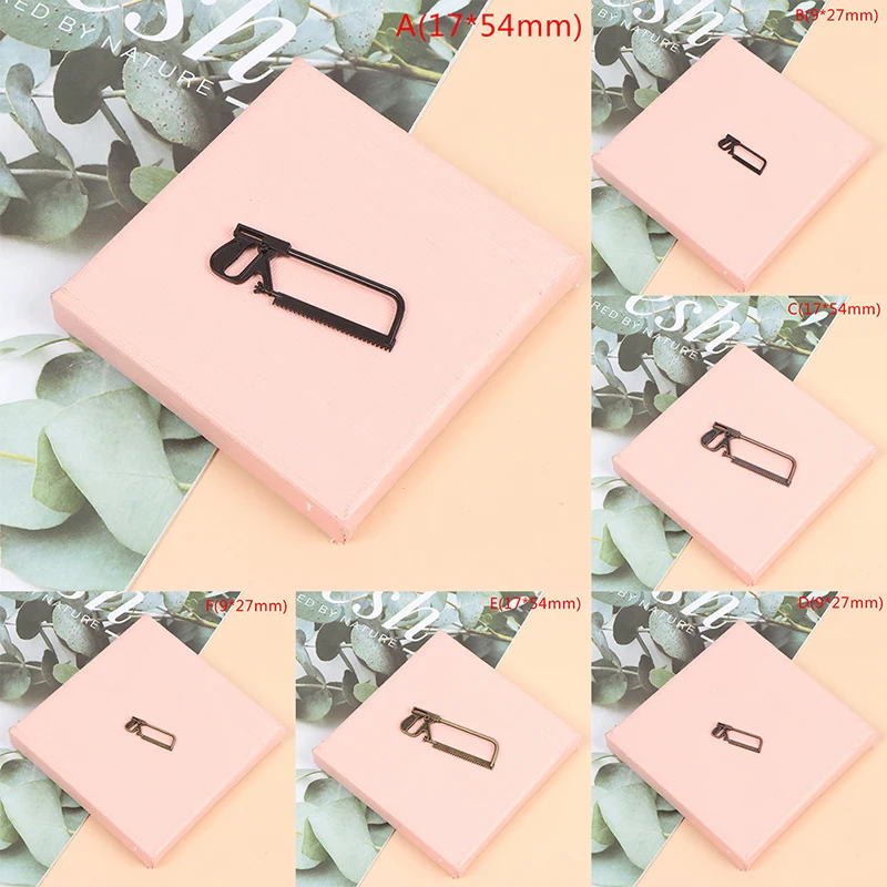 1/12 Doll House Miniature Alloy Saw Simulation Tool Model Toys for Mini Decoration Dollhouse Accessories simulation mini flamingo white crane miniature animal model bird figurine plastic miniature fairy garden decoration accessories