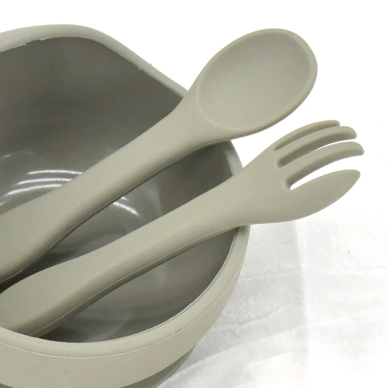 Candy Color Baby Soft Silicone Spoon Safety Baby Learning Spoon Non-Slip Children Food Feeding Tool Easy To Rinse Tableware 28 silicone dining plate silicone meal set silicone feeding set baby tableware set silicone feeding bowl children feeding tray