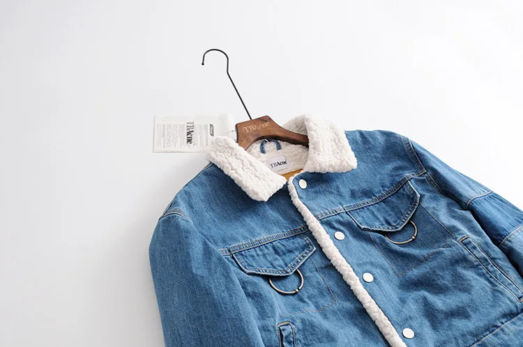 

2018 New Style Winter Europe And America Fold-down Collar Metal Ring Decoration Joint Berber Fleece Jacket Coat Short WOMEN'S Dr