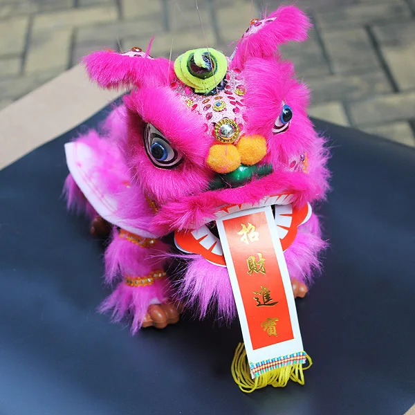 

China Features Folk Lion Dance Traditional Crafts Medium Puppet Lion Decoration Send Foreigner New Year Gift