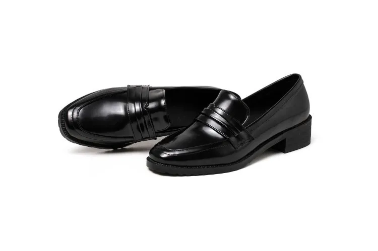 12143026942_1390563750