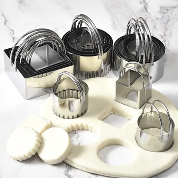 

5Pcs Cookie Pastry Maker Portable Cutter Stainless Steel 304 Dough Cutting Tool Round/Wave/Square Shaped Kitchen Baking Gadgets