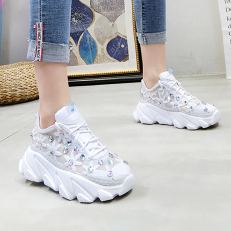 Женская обувь белые кроссовки женская на платформе тонкие сетчатые дышащие