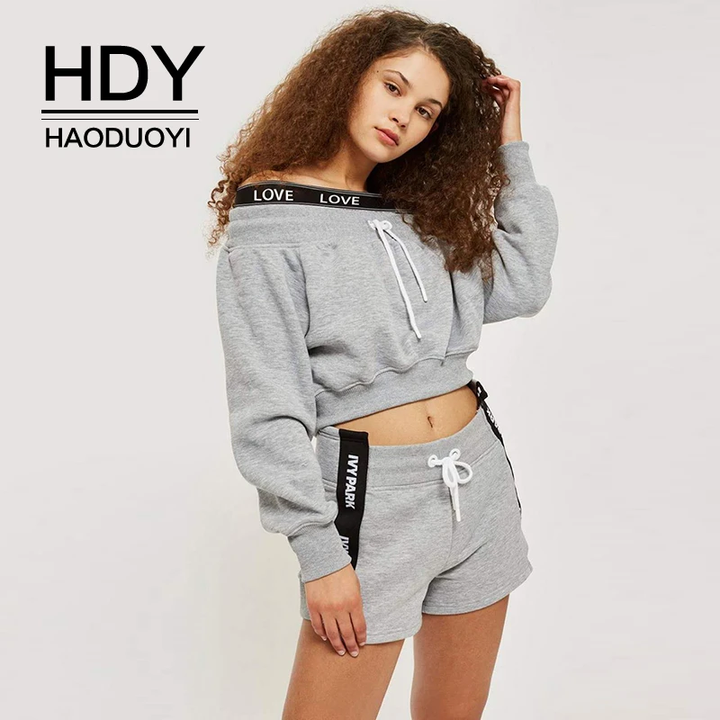 HDY Haoduoyi женские осенние Топы с длинным рукавом вырезом лодочкой буквенным