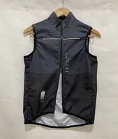 In stock shipping in 48 hours black High quality men's sleeveless windproof vest lightweight breathable quick-drying 1