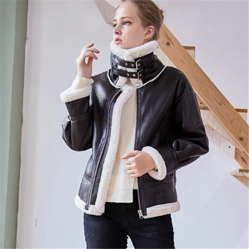 Leather jacket female new loose PU leather plus velvet thick fur one motorcycle clothing women winter lamb hair warm coat