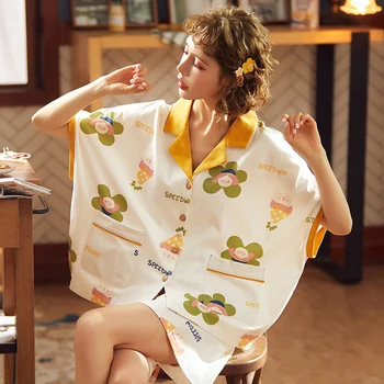 

2020 summer new casual loose short-sleeved printed pajamas set cute cartoon home service lapel sleepwear