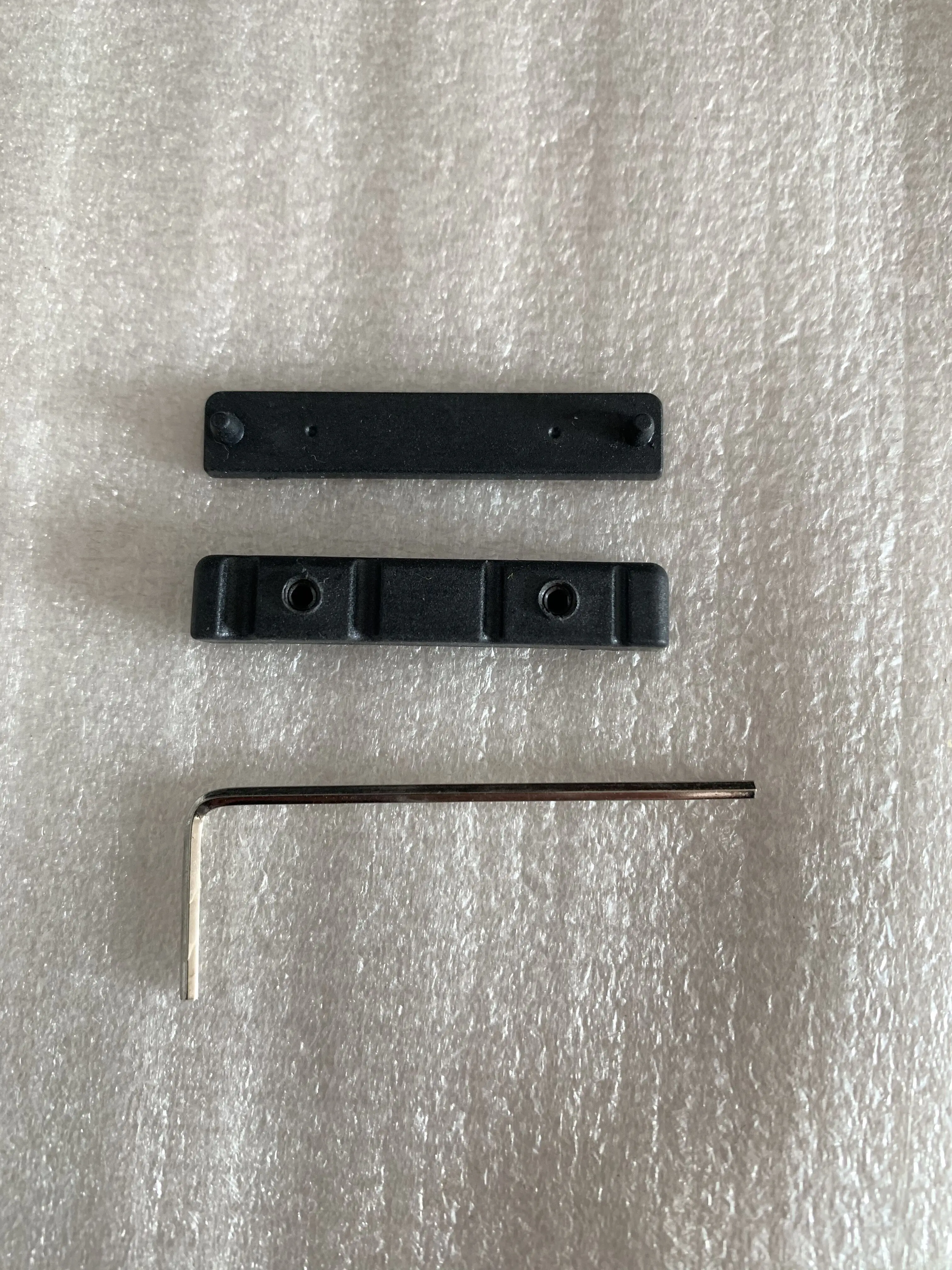 Professional Adjustable Nut Slotted for 4 & 5 Strings Bass Guitars Accessories in Stock Discount