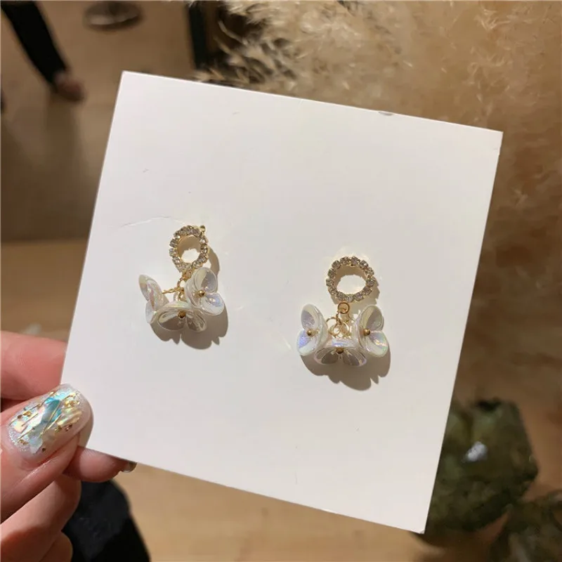 

2019 Korean New Exquisite Small Flower Earrings Simple Set Girls'sensory Earrings Fashionable Elegant Female Jewelry