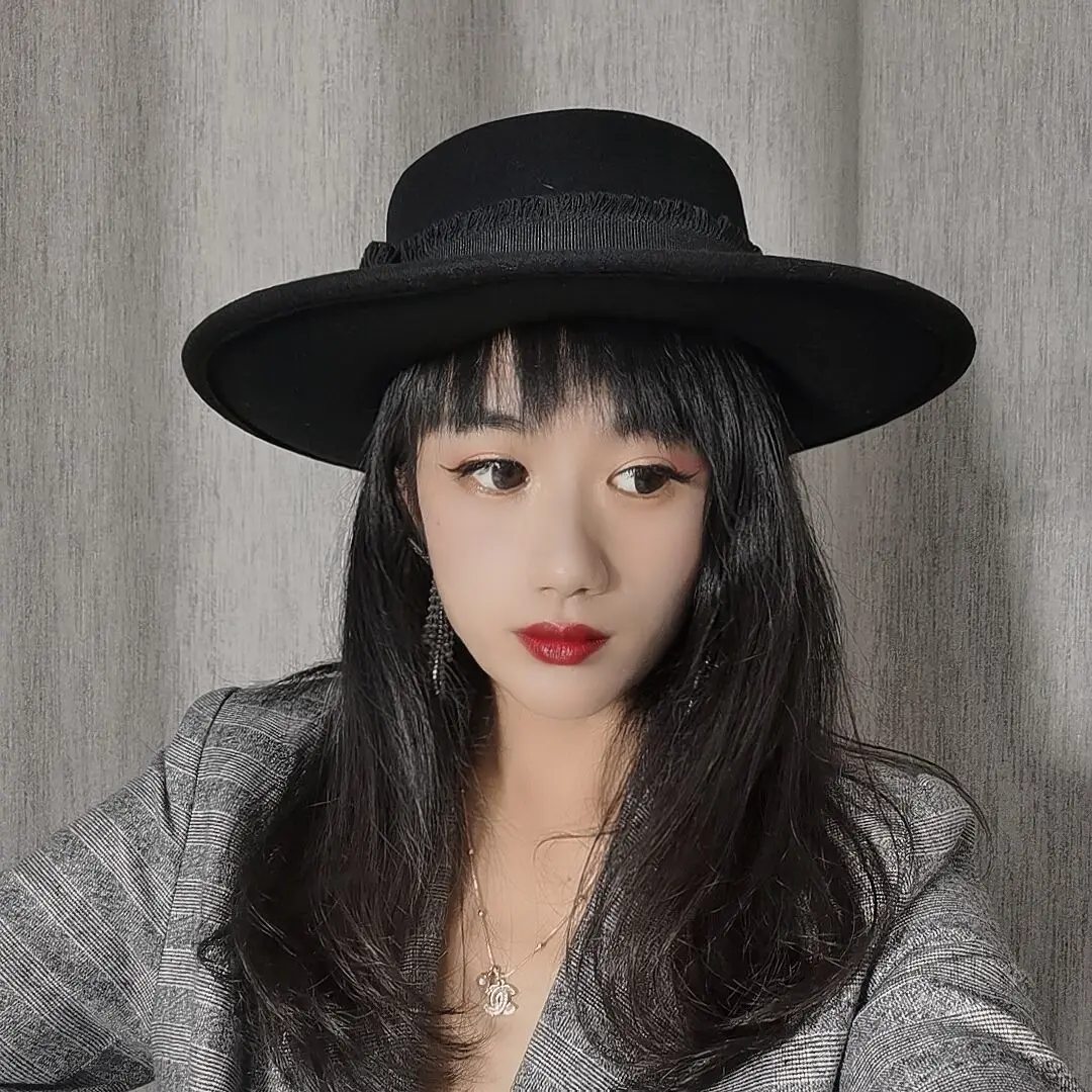 In Europe and the British classic black hat for women wool fashion female party stage tide flat hat Fedora grey fedora hat