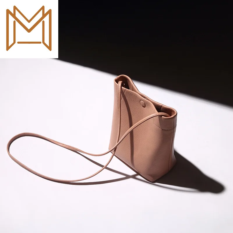 

Genuine Leather Woman Package 2019 Mini- Bucket Package Single Shoulder Layer Cowhide Messenger Packet