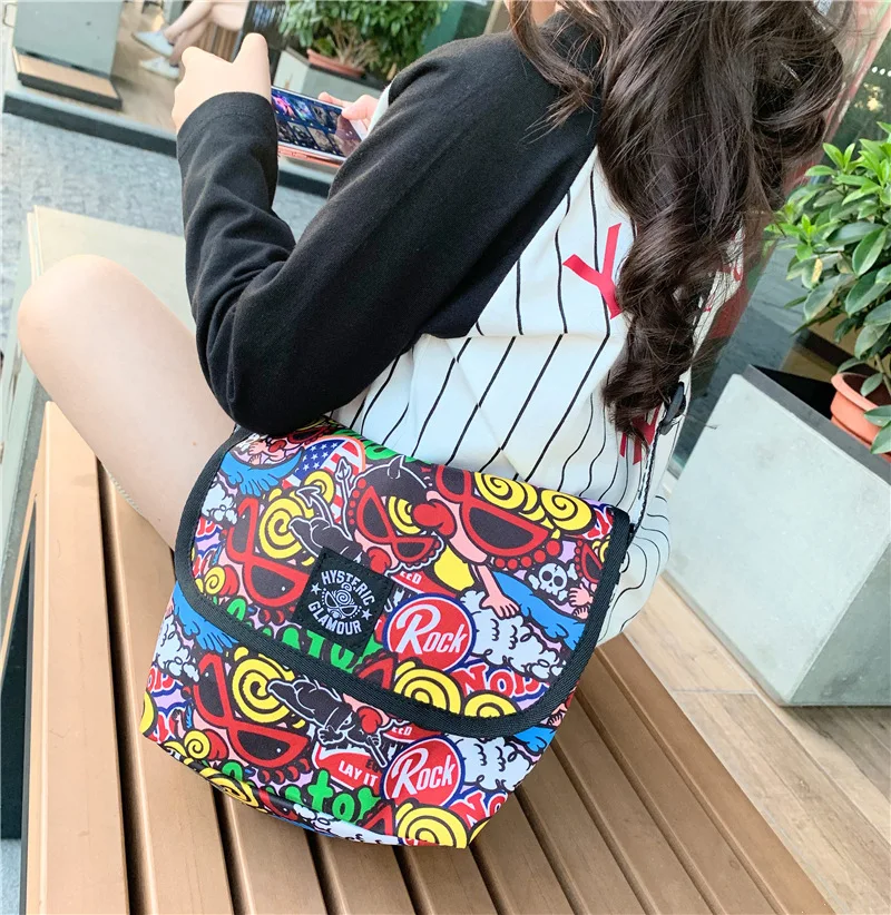 

Non-Participation Full Cut Black Super Cartoon Full Printed Parent And Child Dual Purpose Shoulder Bag Men And Women Children Ve
