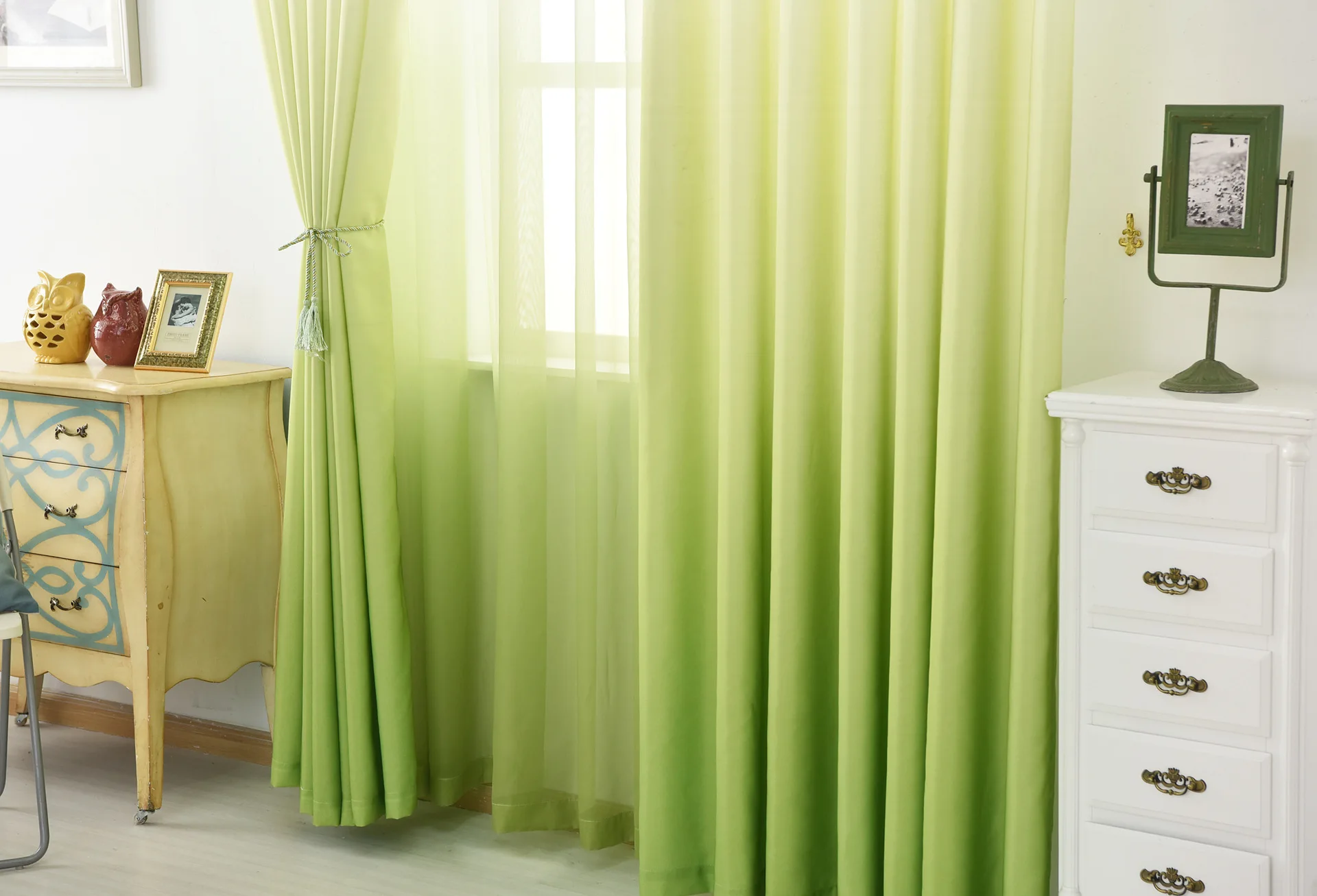 Simple Modern High-quality High-grade Yarn Teli Lun Thick Curtain Curtains Gradient Color Wild Curtains for Living Room Bedroom