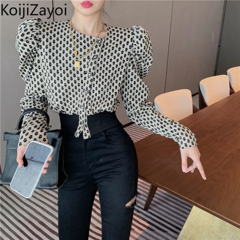 Рисунок 3 - Винтажная женская укороченная блузка Koijizayoi