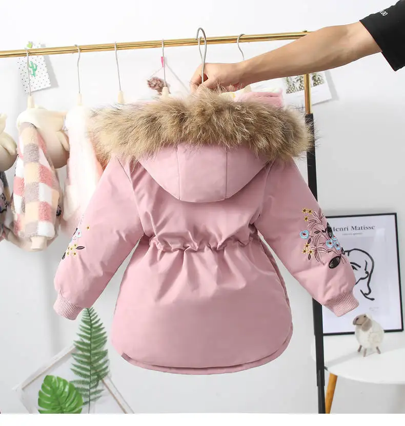 12716997695_1709705935