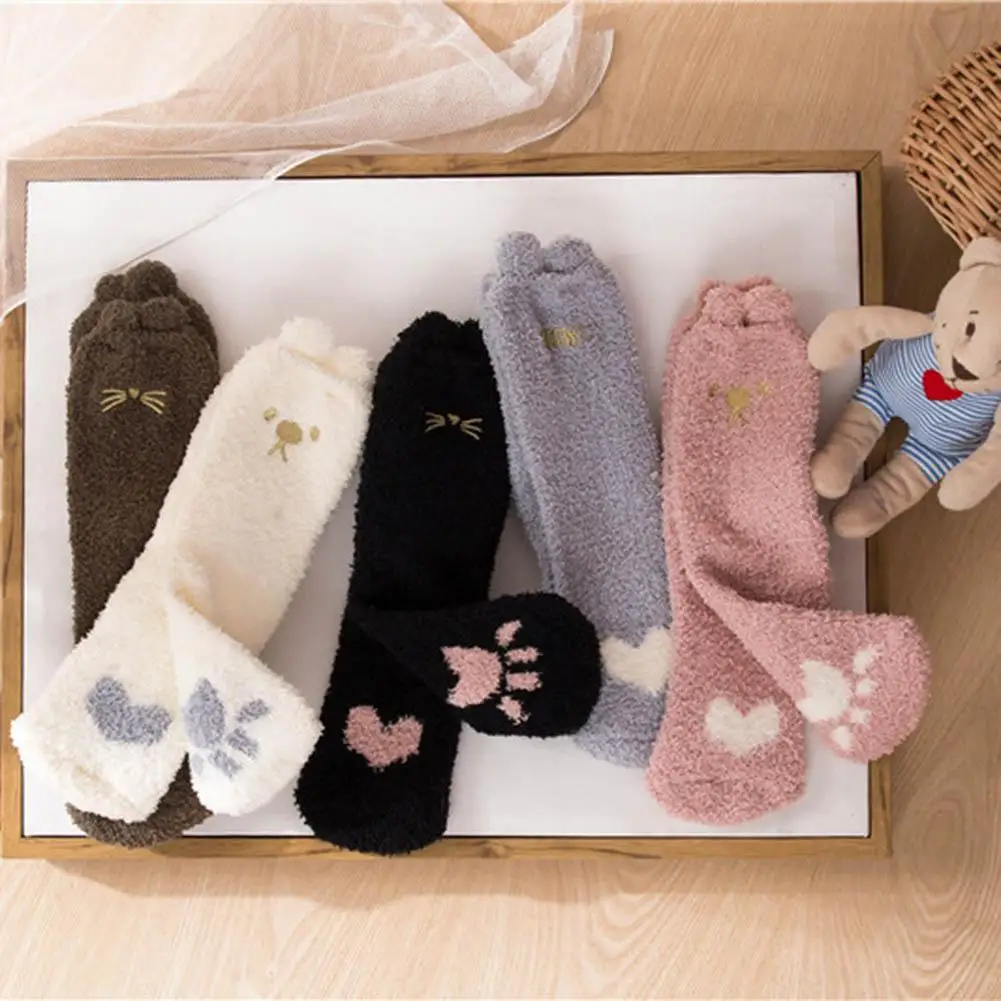 Махровые носки с вышивкой в виде кошачьего хлеба; домашние тапочки с пушистыми ушками; женские носки-тапочки в стиле Харадзюку; зимние Утепленные коралловые бархатные носки для женщин