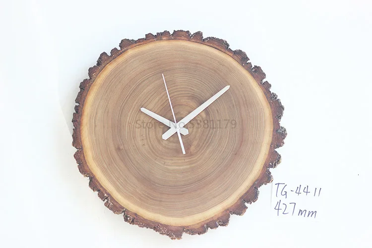 Original Simple Creative Solid Wood Ring Bell Mute Living Room Hanging Clock Digital Wall Clock - Цвет: Армейский зеленый
