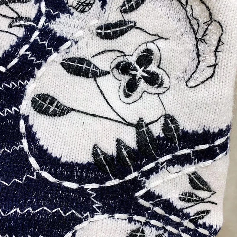  Casual Sweater And Pullover Women 2019 Autumn Long Sleeve Knitted Print Sweater Female