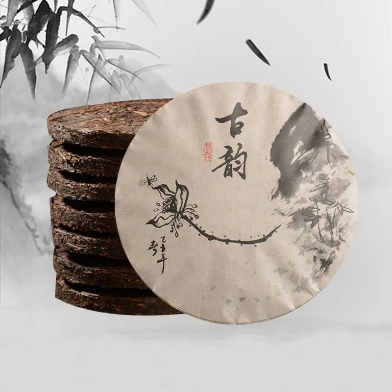 

2018 Yunnan Shu Pu-erh Aged Aroma Ripe Pur-erh Tea Cake Slimming Tea 357g