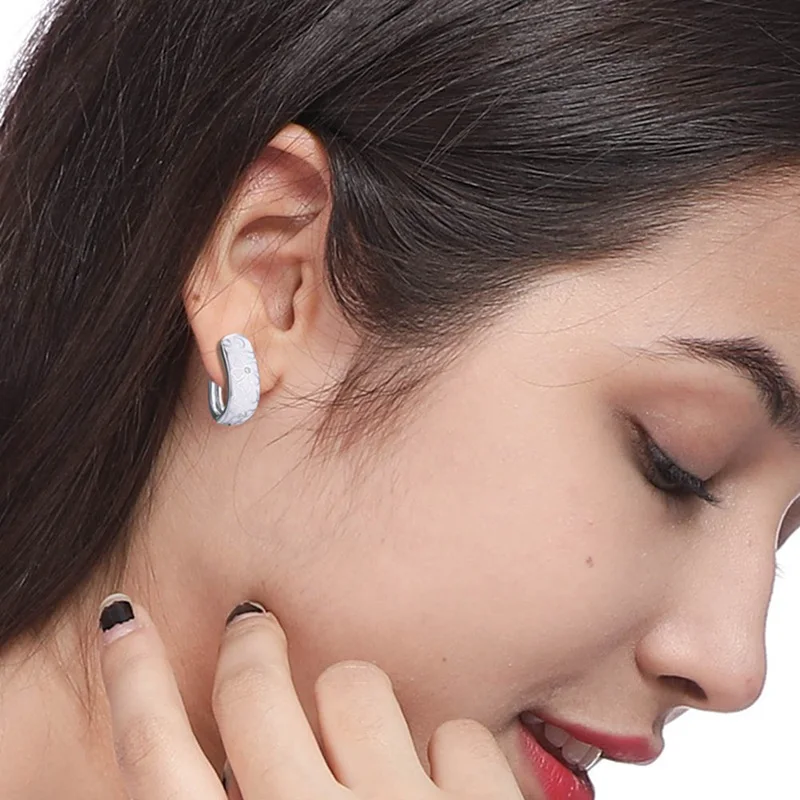 Personalized Retro Handmade Ceramic Earrings For Women National Wind White Flowers Imitation Porcelain Stud Earrings Jewelry