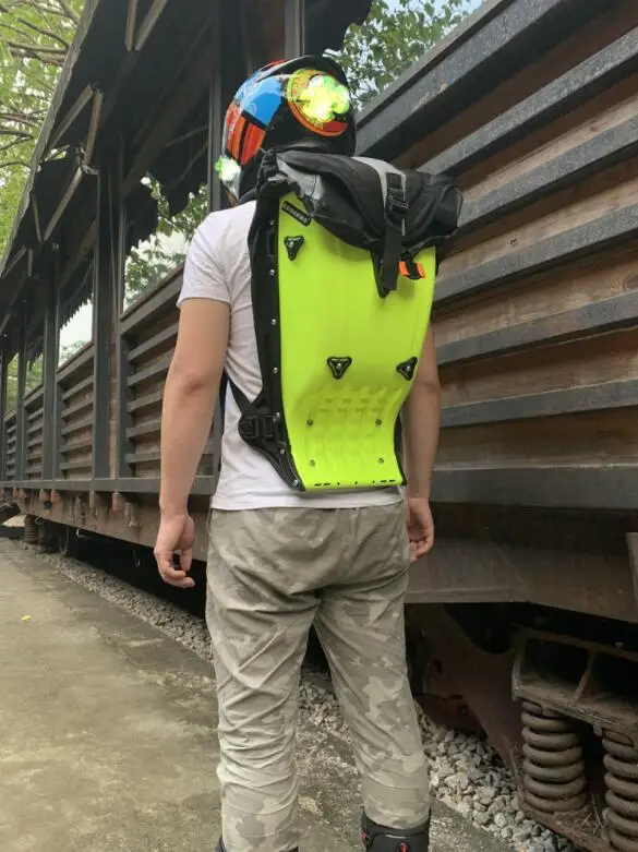 

New Motorcycle Riding Hard Shell Luggage Backpack Shoulder Waterproof Motocroos/Moto Racing Protective Drop ABS Tank Bags 25L
