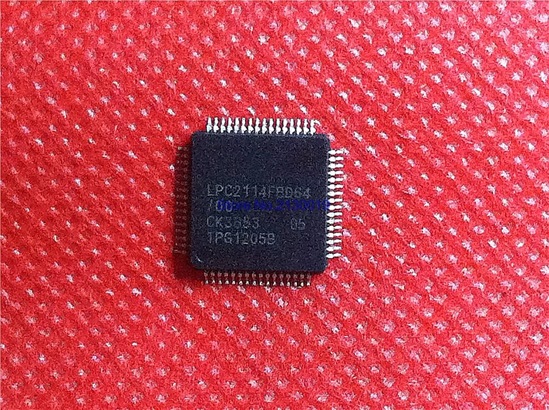1 шт./лот LPC2114FBD64 LPC2114 LPC2114F QFP64 в наличии