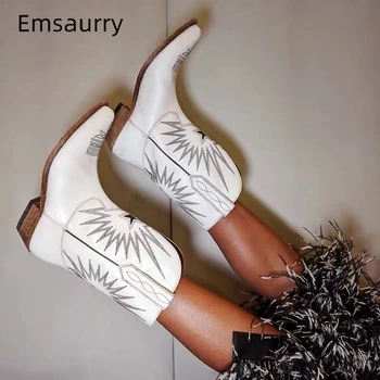 

Luxury Sewing Star Winter Boots Women Thick Heel Pointed Toe Slim Riding Boots Square Heel Genuine Leather Mid-calf Booties