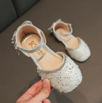 

Summer Korean Diamond Soft Sole Girls Princess Sandals Children's Bow Shoes Spring Summer Girls Sandals