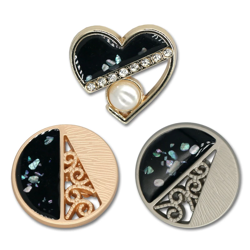 

6pieces 20mm 25mm 30mm Love Shell Pearl Metal Gold Rhinestones Buttons for Clothing Women Fashion Coat Suit Decorative Button