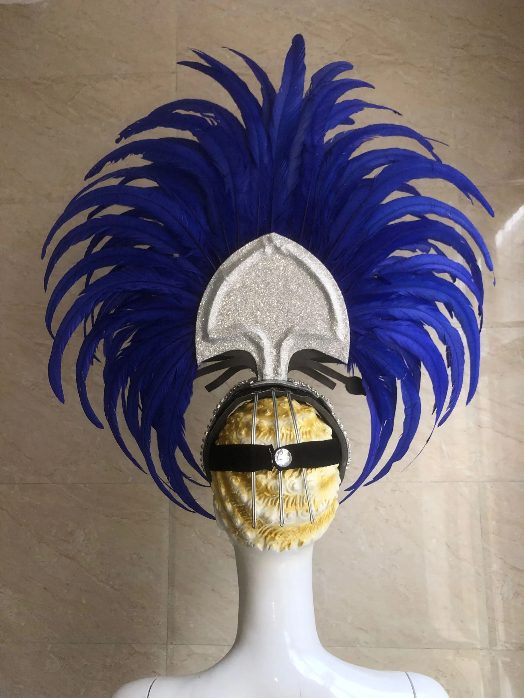 Coiffure Plumes À La Mode Et Exquise, Chapeau De Danse Samba, Carnaval  D'halloween, Fête De Danse Latine, Bar De Spectacle, Mascarade - Moderne De  Danse - AliExpress