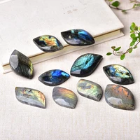 Labradorite naturelle en forme de feuille, bleu, violet, jaune, ornements minéraux, pierre de guérison énergétique, bijoux à bricoler soi-même, décoration de la maison Reiki 4
