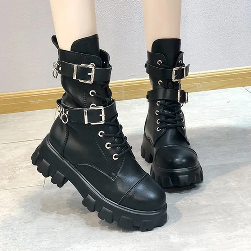 

Women Motorcycle Boots Platform Ankle Boots Big Size Women's Autumn Winter Flats Woman Metal Buckle Shoes Female Black Footwear