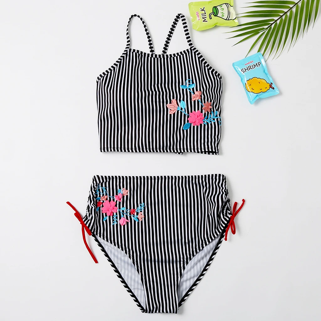 New Beachwear Mum and Me Bikini Flower Hand stitching Swimsuit Strip for Girl and Women Family Match Swimwear