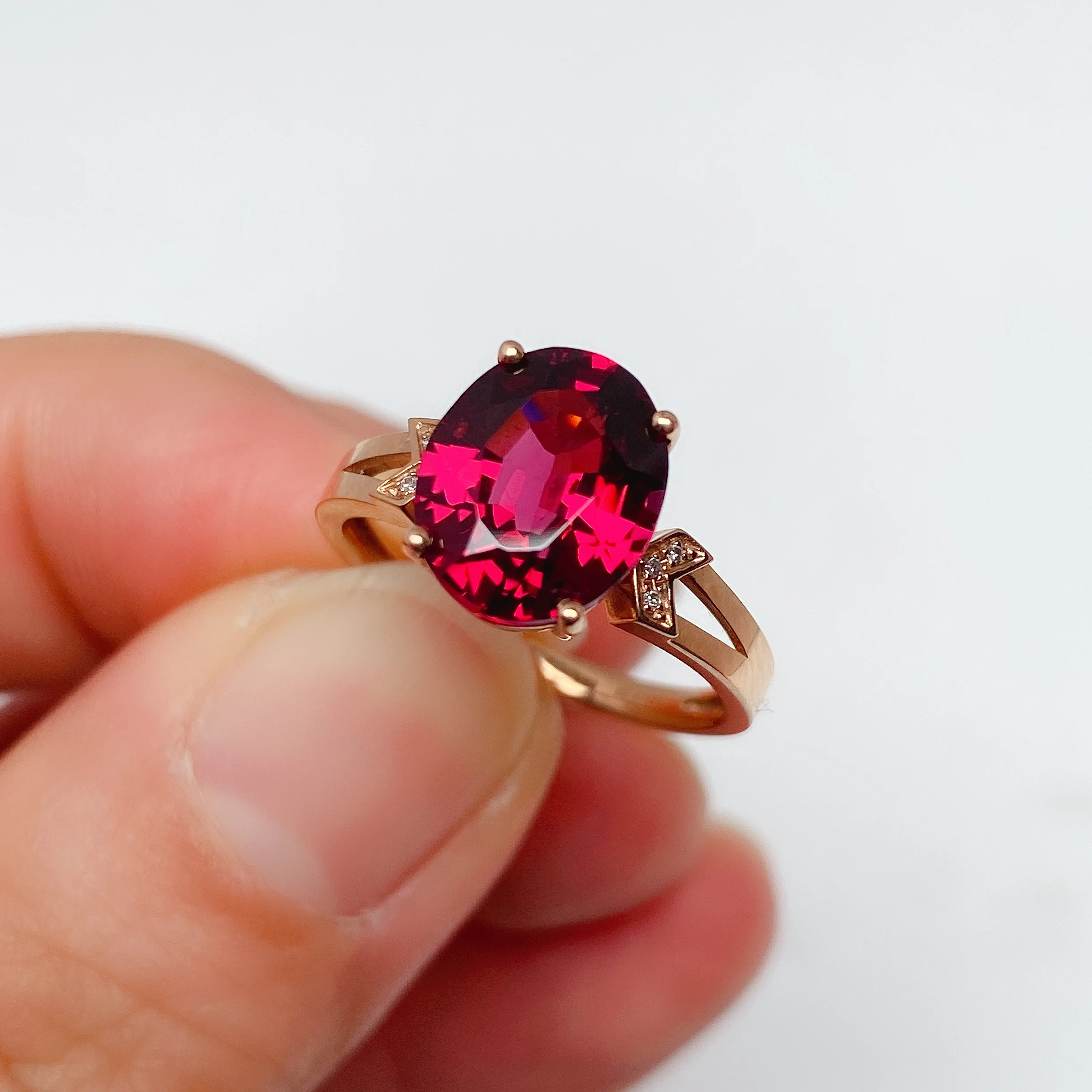 

xinyipeng real 18K rose gold with diamonds natural garnet ring fine wedding jewelry for women