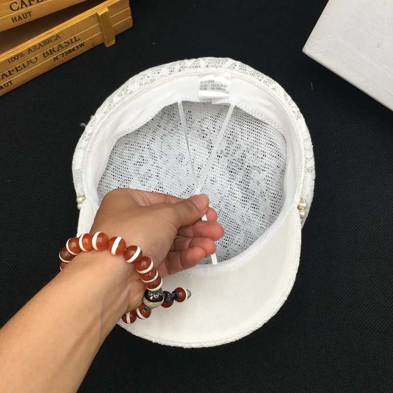 Ms han edition fashion lace summer hollow-out newsboy cap travel leisure sweet flowers octagonal cap Europe and the United State