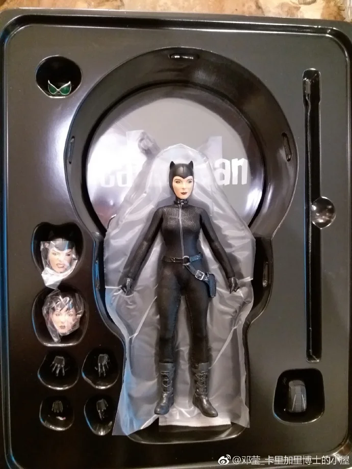 Mezco 76820 1/12 Catwoman Коллекционная фигурка для фанатов праздничный подарок