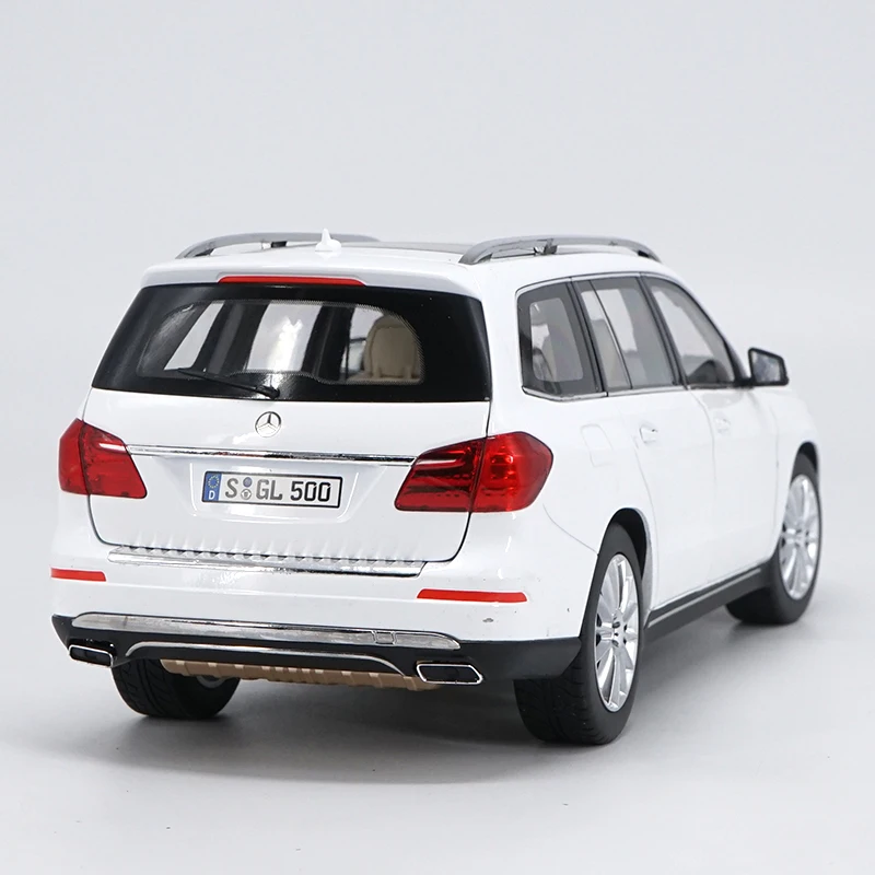 Оригинальная Заводская аутентичная 1:18 GLS500 S CLASS GL500 литая под давлением