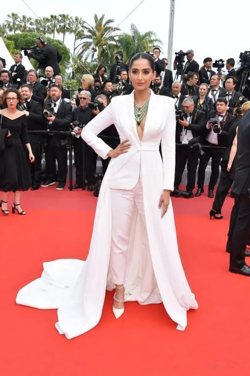 Коллекция года, атласные штаны, костюмы платья для выпускного вечера со съемным шлейфом, глубокий v-образный вырез, длинные рукава, красное ковровое платье вечерние платья для девочек