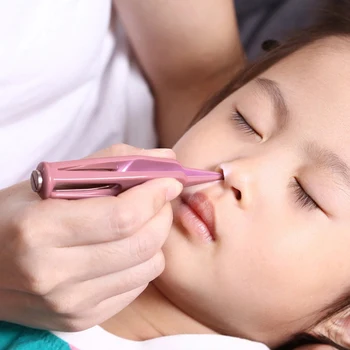 

Baby Dig Booger Clip Infants Clean Ear Nose Navel Safety Tweezers Forceps Cleaning Supplies 2020 Safety Forceps With LED Light