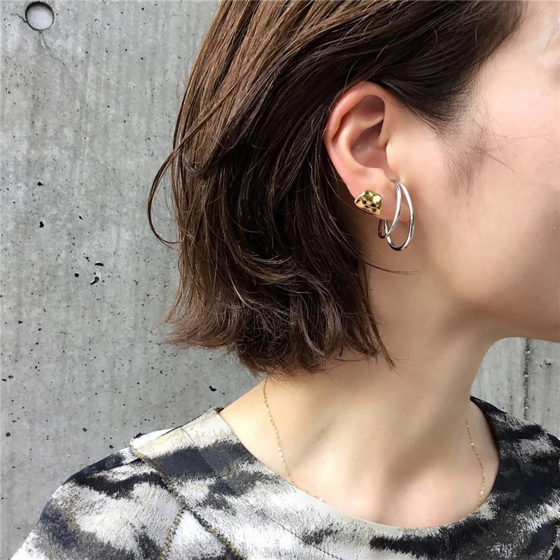 Timeless Wonder Geo Curve Twist ушные клипсы, серьги для женщин, ювелирные изделия в стиле панк, не пирсинг, готический стиль, 2 тона, трендовые, Ins, хип-хоп 5355