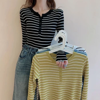 

2020 Stripe Autumn Winter Button V Neck Sweater Women Basic Slim Pullover Women Sweaters And Pullovers Knit Jumper Ladies Tops