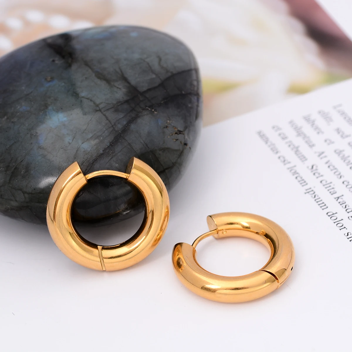 Chunky Thick Stainless Steel Huggie Hoop Simple Piercing Small Black Women Man Big Circle Hoops Earring Round Jewelry