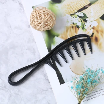 

1pc Useful Shark Jumbo Wide Tooth Black Handle Grip Hair Comb Men Hairdressing Teeth Comb