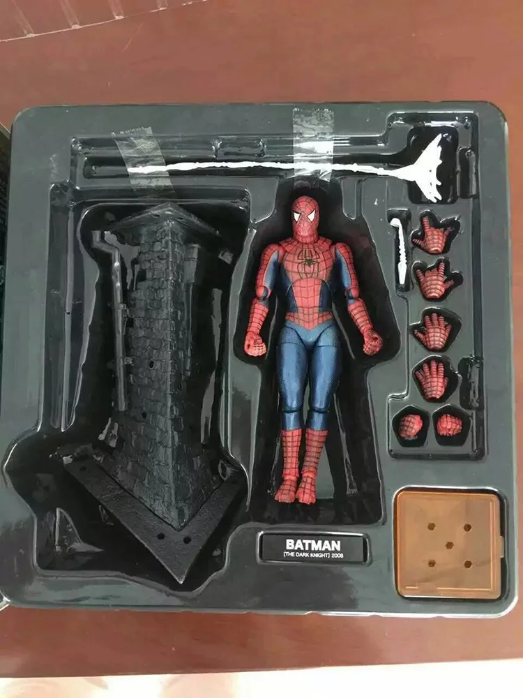 

Anime Peripheral Kaiyodo shan kou shi Spider-Man Movable Joint Special Pinch of 039 Garage Kit Model