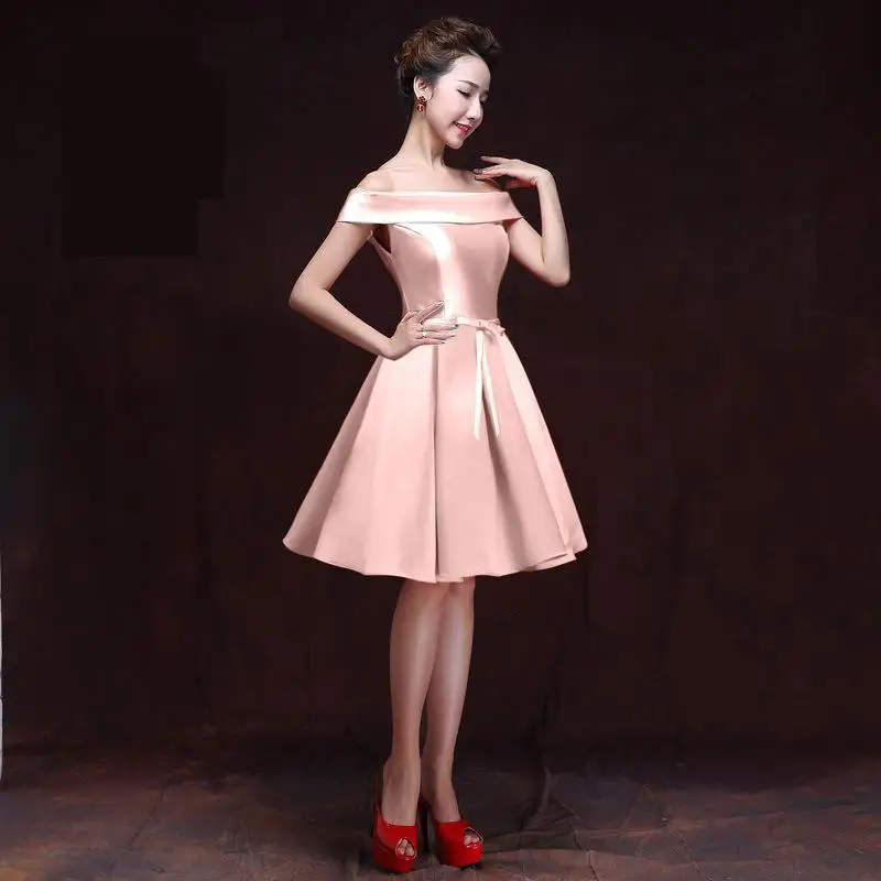 New Simple Candy Color Satin Short Bridesmaid Dress Sexy Boat Neck Off The Shoulder Lace Up Fashion Slim Cheap Party Gown - Цвет: Розовый