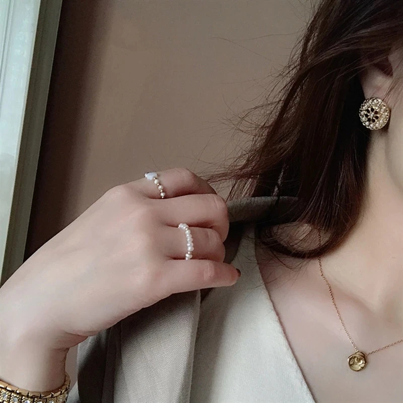 Huanzhi-2020-Nieuwe-S925-Trendy-Vintage-Knop-Emaille-Parel-Glitter-Rhinestones-Ronde-Stud-Oorbellen-Voor-Vrouwen.jpg_.webp_Q90.jpg_.webp_.webp (3)