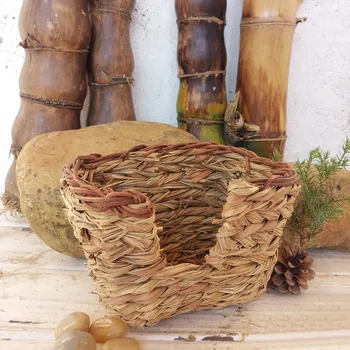 

Durable Pet Rabbit Hamster Cage Handcraft Woven Grass Hamster Nest House Chew Toys Guinea Pig Rat Hedgehogs Chinchilla Bed