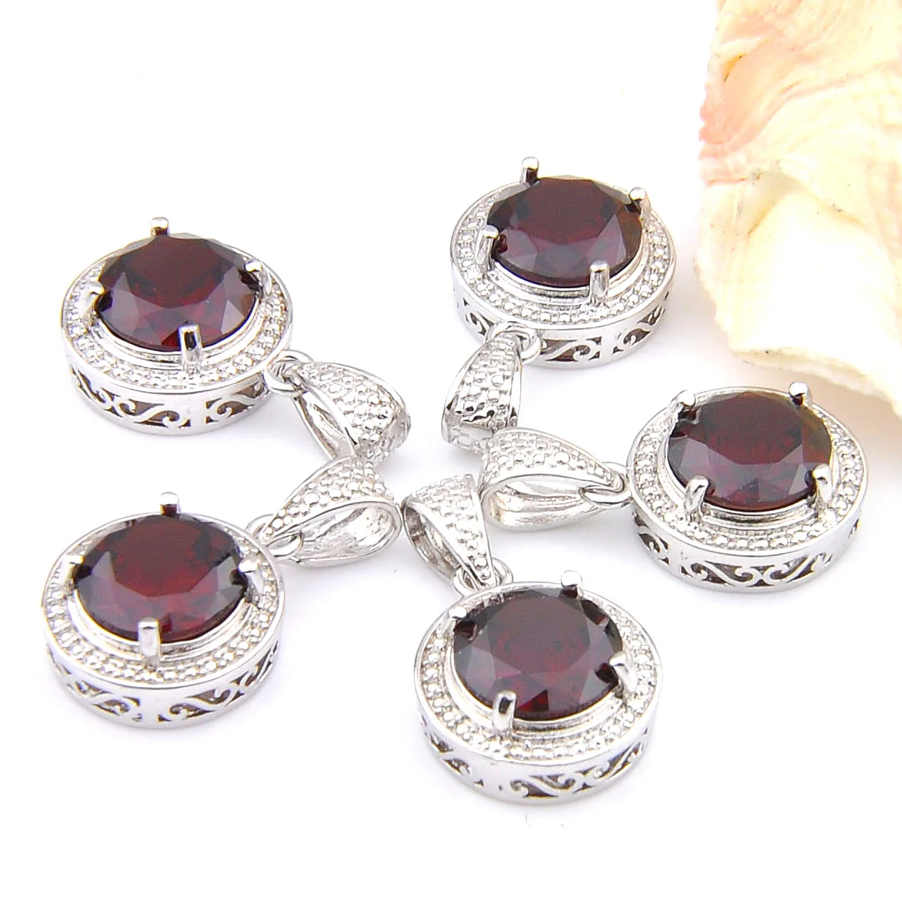MIX 5 PCS Xmas Gifts Big Offer Antique Shine Round Cut Red Garnet Silver Necklaces Pendants for Holiday Party Gifts