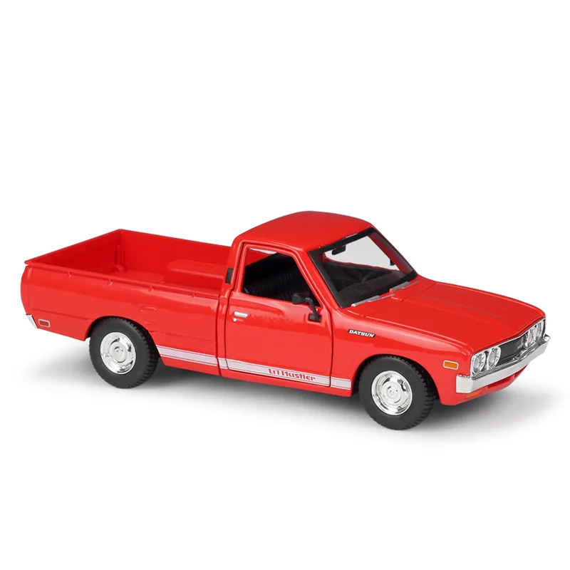

1:24 1973 Datsun 620 Pick-up Metal Luxury Vehicle Diecast Pull Back Cars Model Toy Collection Xmas Gift